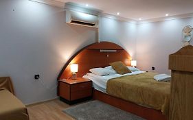 Family Apartman